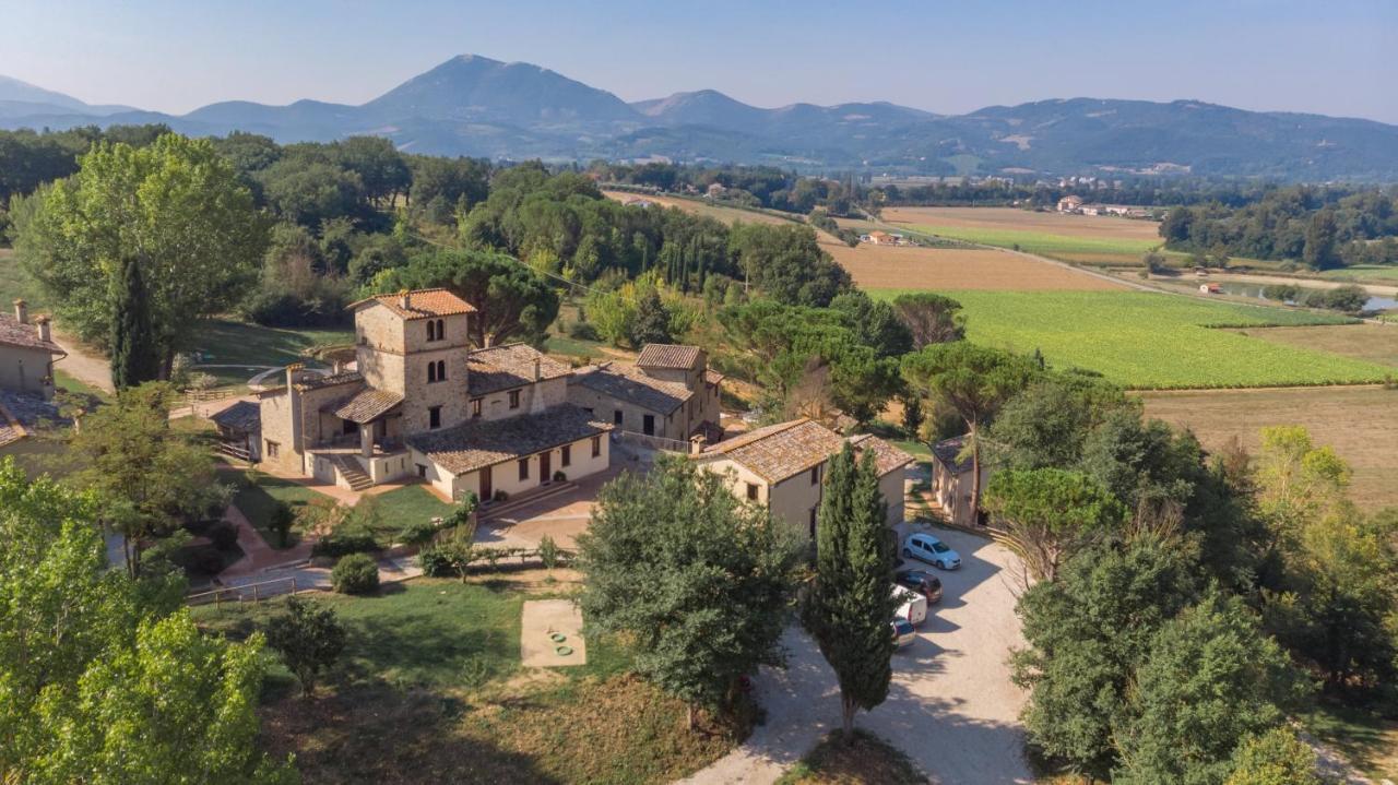 Gh Borgo Pulciano Agriturismo Монтоне Екстер'єр фото