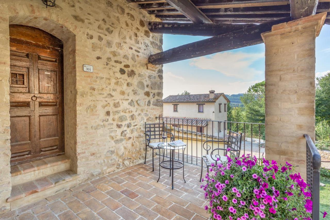 Gh Borgo Pulciano Agriturismo Монтоне Екстер'єр фото