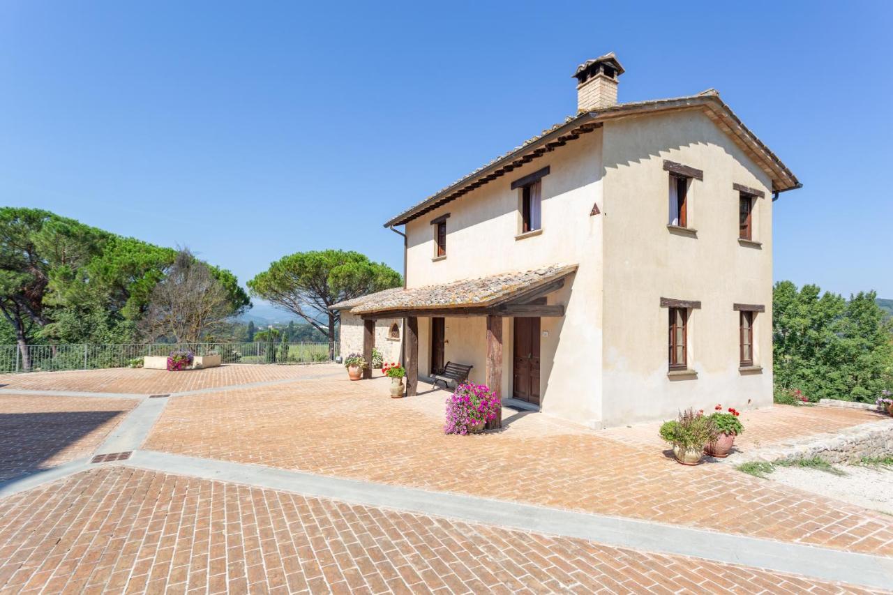 Gh Borgo Pulciano Agriturismo Монтоне Екстер'єр фото