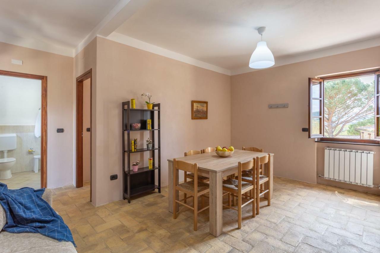 Gh Borgo Pulciano Agriturismo Монтоне Екстер'єр фото