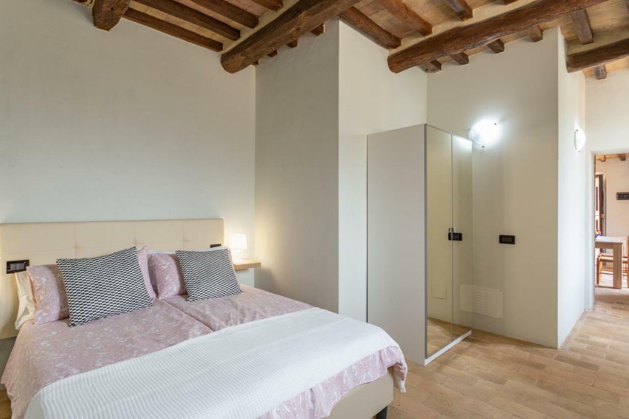 Gh Borgo Pulciano Agriturismo Монтоне Екстер'єр фото